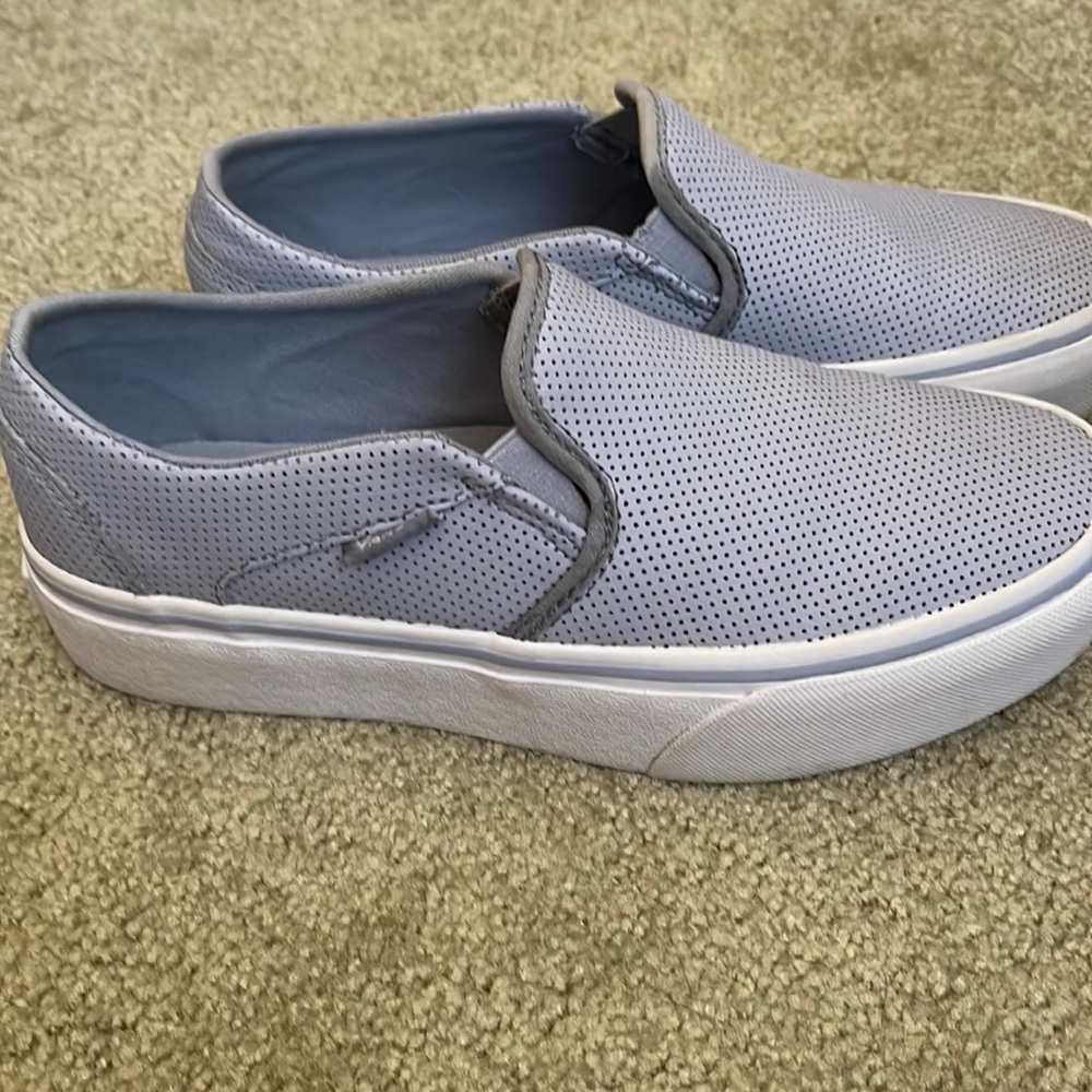 Vans all leather shoe womens 6.5